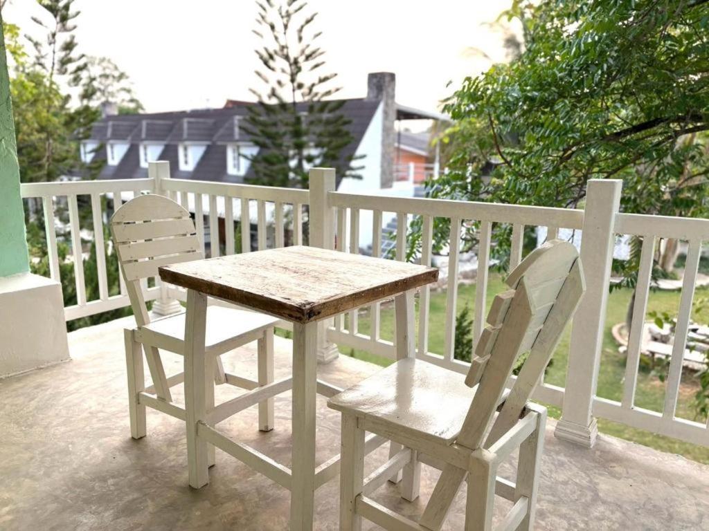 Charisma Resort Suan Phueng Exterior photo